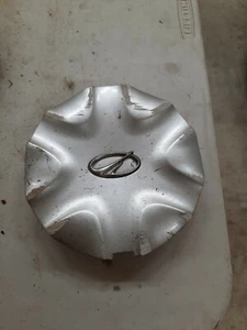 1999-2004 OLDSMOBILE ALERO GM SILVER WHEEL CENTER CAP 9594366 OEM SET OF 4 - Picture 1 of 4