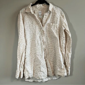 Gap Damen Cremefarbenes Gepardenhemd aus 100 % Leinen mit Knopfleiste Small - Bild 1 von 6