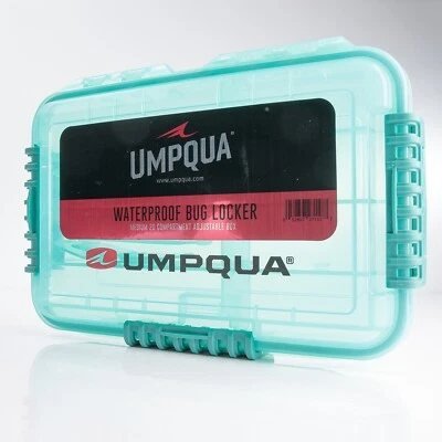 Caja impermeable para barco Umpqua Bug Locker - mediana - Aqua - Opciones de envío gratuitas Foto 1 de 4