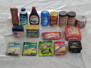 Lotto caramelle cibo alimentari mini marche 17 pezzi nome marca casa delle bambole giocattoli Zuru - Foto 1 di 8