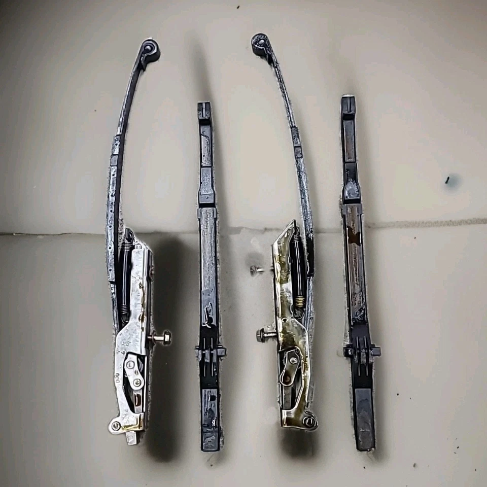 Honda Shadow VT700C 1986 1987 cadena de distribución tensor y guías - juego de 2 pares  Foto 1 de 1