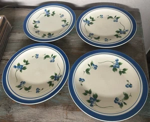 Set 4 piatti insalata LL Bean Blueberry gres 8,5" modello ritirato - Foto 1 di 7