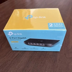 TP-Link TL-SG1005D 5-Port 10/100/1000Mbps Gigabit Ethernet Desktop Switch - Picture 1 of 4