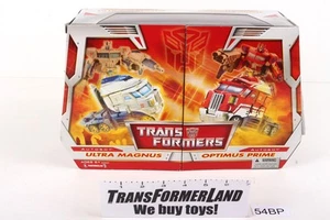 Optimus Prime Ultra Magnus Twin Pack Asia Sealed MISB MOSC Classics Transformers - Picture 1 of 3