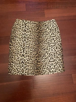 Falda para mujer Larry Levine estampado animal en capas talla 12 Foto 1 de 4