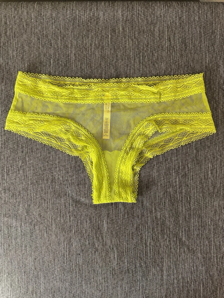 Calcinha Victoria’s Secret Cheeky Feminina M – Malha de Renda Amarela Neon, Acabamento Vieira - Imagem 1 de 3