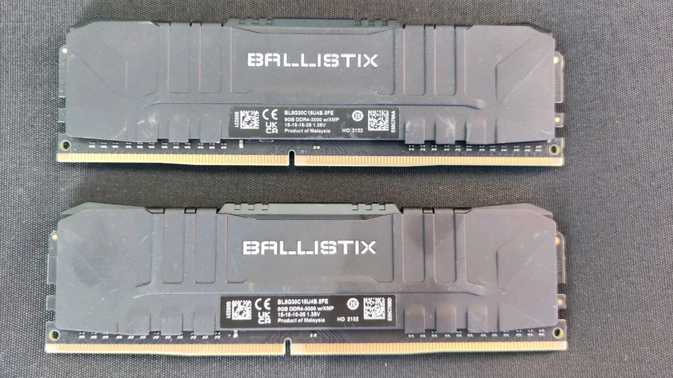 Crucial Ballistix 3000MHz DDR4 RAM Memory 16GB 8GBx2 - Image 1 of 2