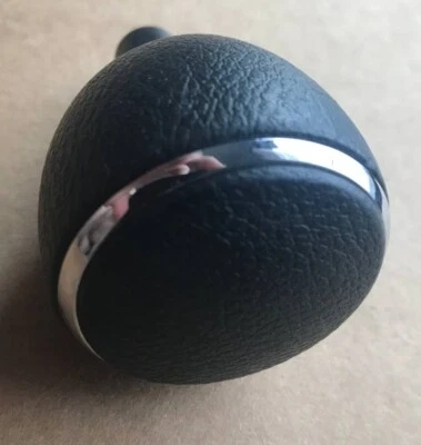 2011 2012 2013 2014 2015 2016 DODGE GRAND CARAVAN AT GEAR SHIFTER SHIFT KNOB OEM - Image 1 of 2