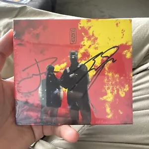 TWENTY ONE PILOTS CLANCY CD AND SIGNED ART CARD ,GREAT SIGNATURES 🔥 - Picture 1 of 4