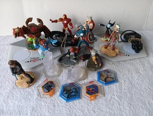 Disney Infinity Figuren Konvolut Marvel Pixar mit 2 Portalen Avengers Star Wars - Bild 1 von 8