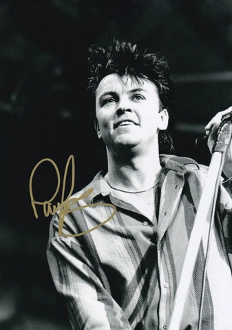 Music - Paul Young - Hand Signed A4 Photograph - COA Cover