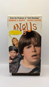 Angus VHS Kassette 1996 George C. Scott Kathy Bates Charlie Talbert Film Film selten - Bild 1 von 4