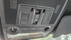  07-13 BMW X5M  E70 E71 E72 Overhead Map Lamp assembly switch Unit Roof. - Bild 1 von 5