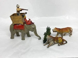 Tiger Hunt Set Figures By Taylor And Barrett (N yel 208) Hunters Head On Match - Picture 1 of 24