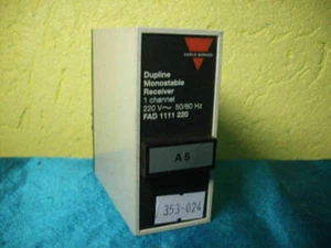 Carlo Gavazzi FAD 1111 220 FAD1111220 Dupline Monostable Receiver - Picture 1 of 3