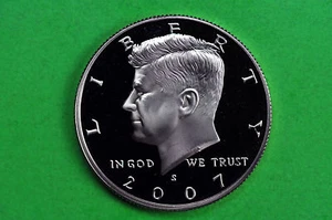 2007-S GEM Proof  Deep Cameo (Kennedy) US Half Dollar Coin (c/n clad) - Picture 1 of 1