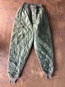 Pantalone militare trapuntato sotto strato base vintage anni 60 taglia S - Foto 1 di 3