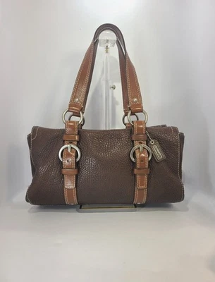 Bolso de hombro mediano Coach Chelsea F10887 marrón de cuero granulado Foto 1 de 4