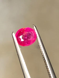 Rubí rojo rosado natural de 0,80 quilates de Afganistán | Gema suelta | Calidad fina - Imagen 1 de 4