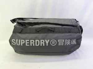 Schwarze quadratische Reisetasche Sportgepäck für Herren von Superdry - Bild 1 von 11