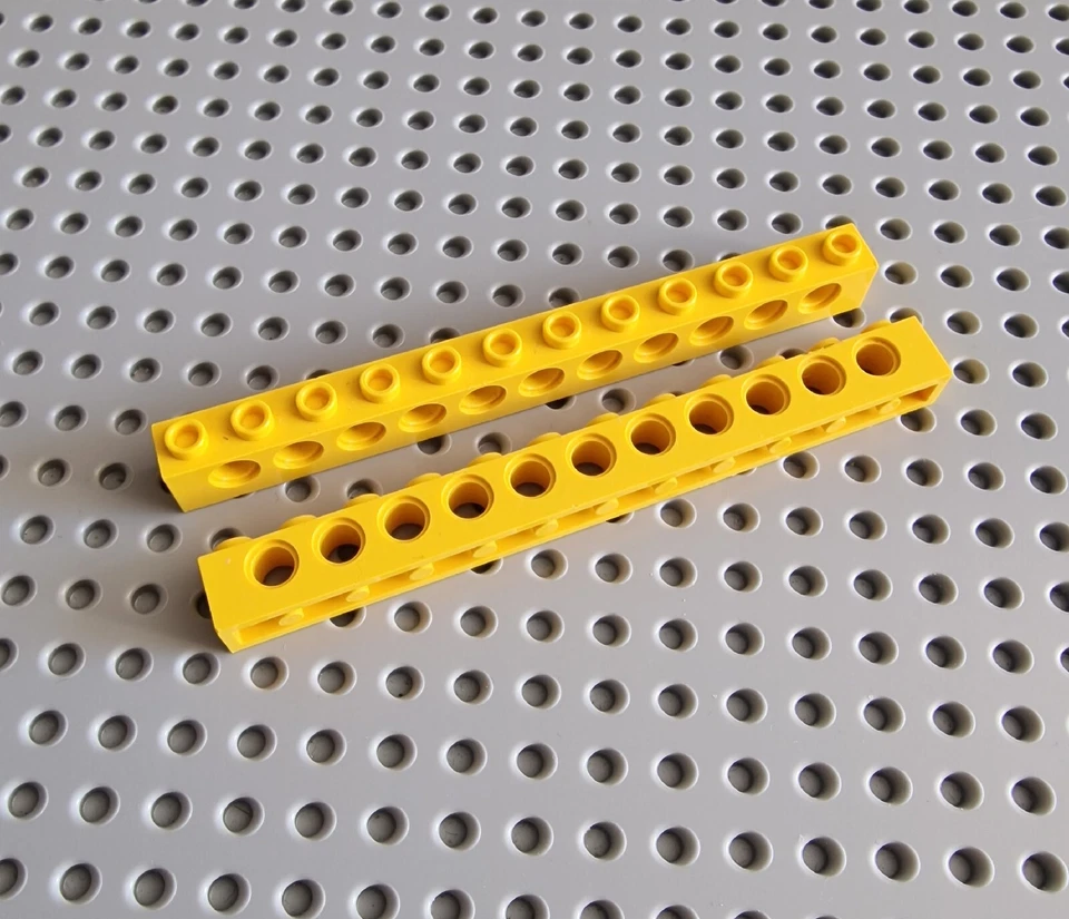 LEGO Technic Lochbalken Lochstein 1x12 Gelb Yellow Technic Brick 3895 A052 - Bild 1 von 1