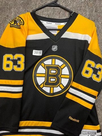 Boston Bruins Brad Marchand Hockey Jersey Youth Reebok Size XL Cover