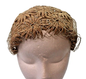 Cute Ronnie Hand Woven Flower Lace Cap Hat with 250 Rhinestones circa 1950s - Picture 1 of 7