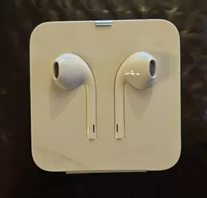 Neu Apple Lightning Earpods 3,5 mm Kopfhörer Adapter Original Zubehör Hersteller Ohrhörer iPhone 7 8 X 11 - Bild 1 von 2