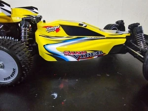 Tamiya Sand Viper con servo, regolatore e motore - Foto 1 di 13