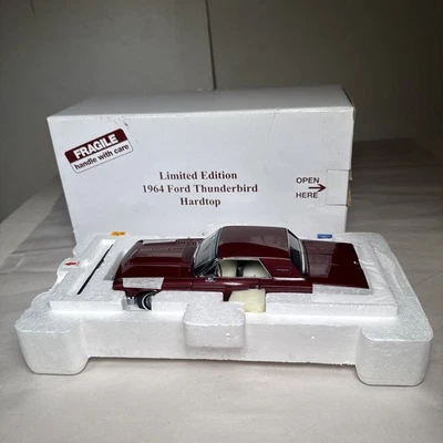 Danbury Mint  1964  Ford Thunderbird Hardtop  Ltd Edition 1/24 - Image 1 of 4