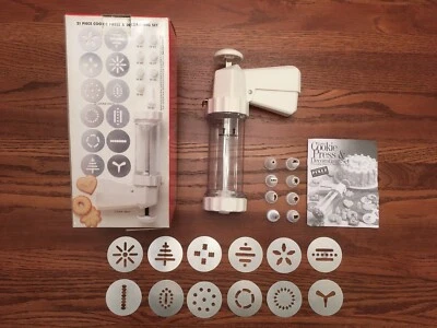 Juego de Prensa y Decoración de Galletas PYREX 21 piezas (Todas las Piezas Incluidas con Caja) Pastel Fiesta Foto 1 de 4