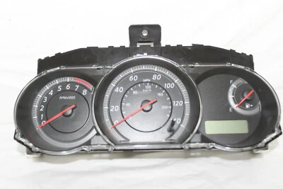 Cuadro de instrumentos velocímetro Nissan Versa 2012 panel de instrumentos medidores 34.254 millas Foto 1 de 4