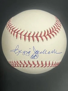 Reggie Jackson Autographed Baseball Beckett - Picture 1 of 2