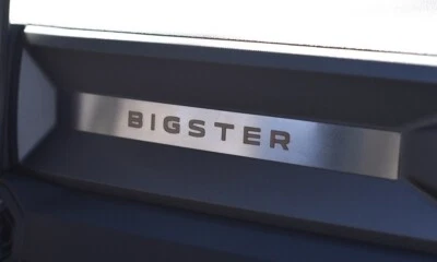 DACIA BIGSTER ESSENTIAL EXPRESSION EXTREME JOURNEY TCE HYBRID ECO-G PLATE - Image 1 of 4