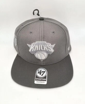 Gorra marca New York Knicks '47 gris sobre gris Capitán Snapback ajustable NBA Foto 1 de 4