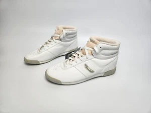 Bass Air Shoes Womens Size 10 Vintage 80s Lace Up White High Top Sneakers Retro - Picture 1 of 11