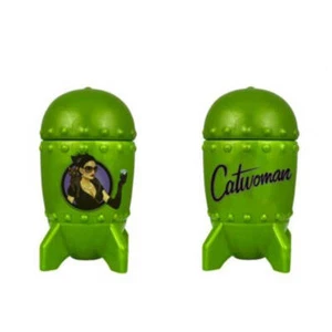 Highly Collectable DC Bombshells Catwoman 3D Bombshell Stylized Mug with Lid - Picture 1 of 3
