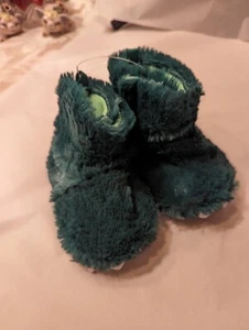 Carter's Infant Dinosaur Fur Lined Green Boots Size XXXS For Newborns New - Picture 1 of 7