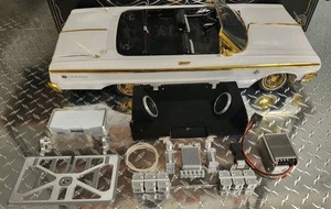 Sac City Beats RC Scale Bluetooth Speaker Trunk Kit For Redcat Sixtyfour - Picture 1 of 12