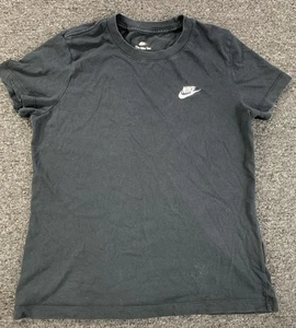 The Nike Tee Sportswear Club T-shirt Womens Medium Black - Picture 1 of 10
