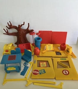VTG Honey Hill Bunch Clubhouse & Rickety Rig Replacement Pieces & Accessories - Picture 1 of 8