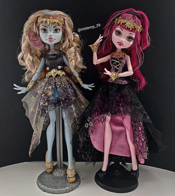 Monster High 13 Wishes Draculaura And Abby Dolls Stands Included - Image 1 of 4