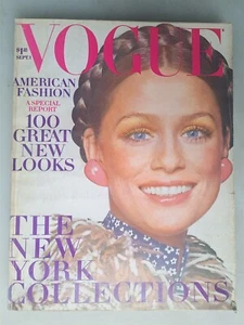 Vogue Magazine September 1, 1970 Issue - FALL FASHIONS, New York Collections - Imagen 1 de 2