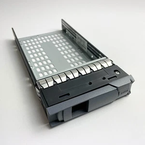 NetApp Hot-Swap Server Caddy + 4 x oryginalne śruby 11-00734+C2 - Zdjęcie 1 z 4