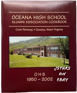 2005 OCEANA HIGH SCHOOL ALUMNI ASSOCIATION COOKBOOK, OCEANA, WV - Picture 1 of 5
