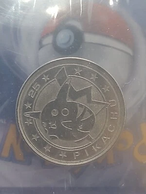 Pokemon TCG Collectible Pikachu Metal Coin No 25 Nintendo Wizards 2000 NM+ ST  - Image 1 of 2