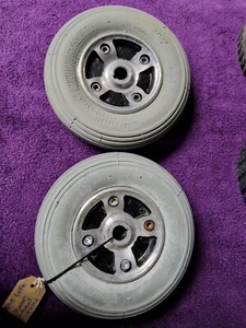 Ugo Lite Elektromobil Hinterräder und Reifen 200 x 50 C3-01 - Bild 1 von 8