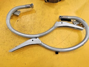 2003 MERCEDES W211 E55 AMG KOMPRESSOR 2 X BOOT LID HINGE SET 744 SILVER OEM - Picture 1 of 4