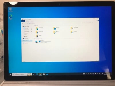 Microsoft Surface Book 2 1703 i5-8350u 1,70 GHz 8 GB, 256 GB USADO Justo #11 Foto 1 de 4