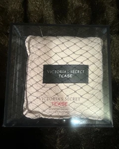 Victoria's Secret Tease Fine Fragance Scented Sachet NIB ( SMELLS GOOD ) - Picture 1 of 4